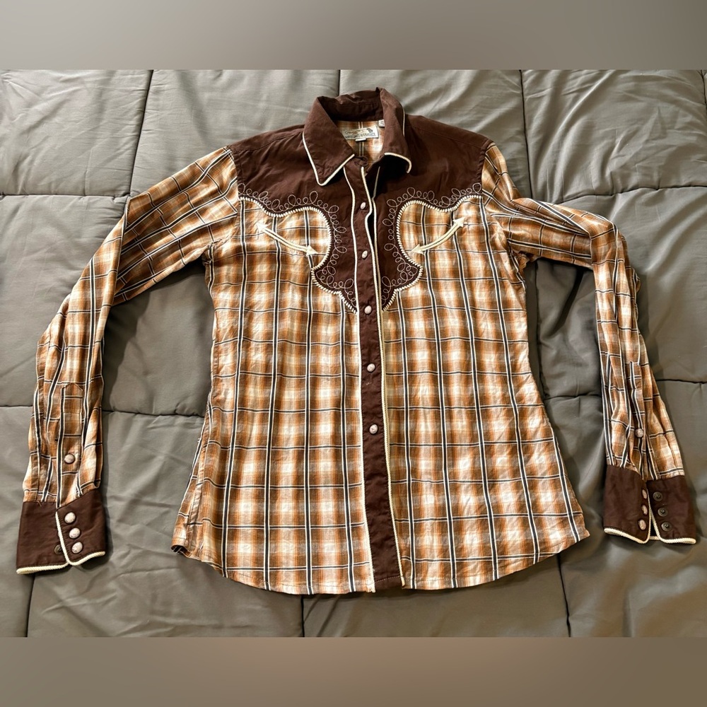 Vintage ladies pearl snap yoke Brown Plaid Western Snap-Front Shirt - Picture 2 of 10